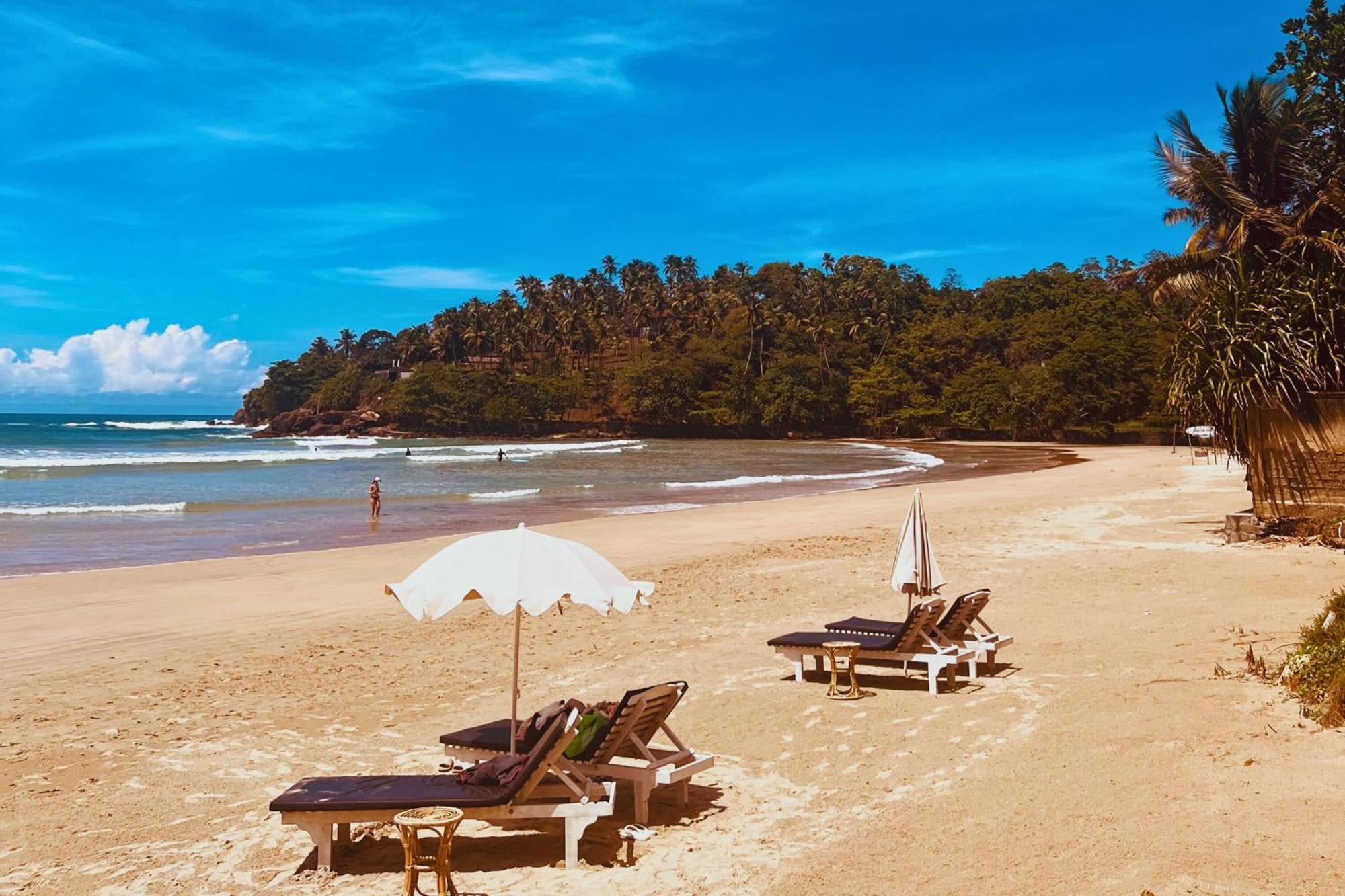 Calma - Surf, Yoga & Coffee On A Private Beach Dikwella Eksteriør bilde
