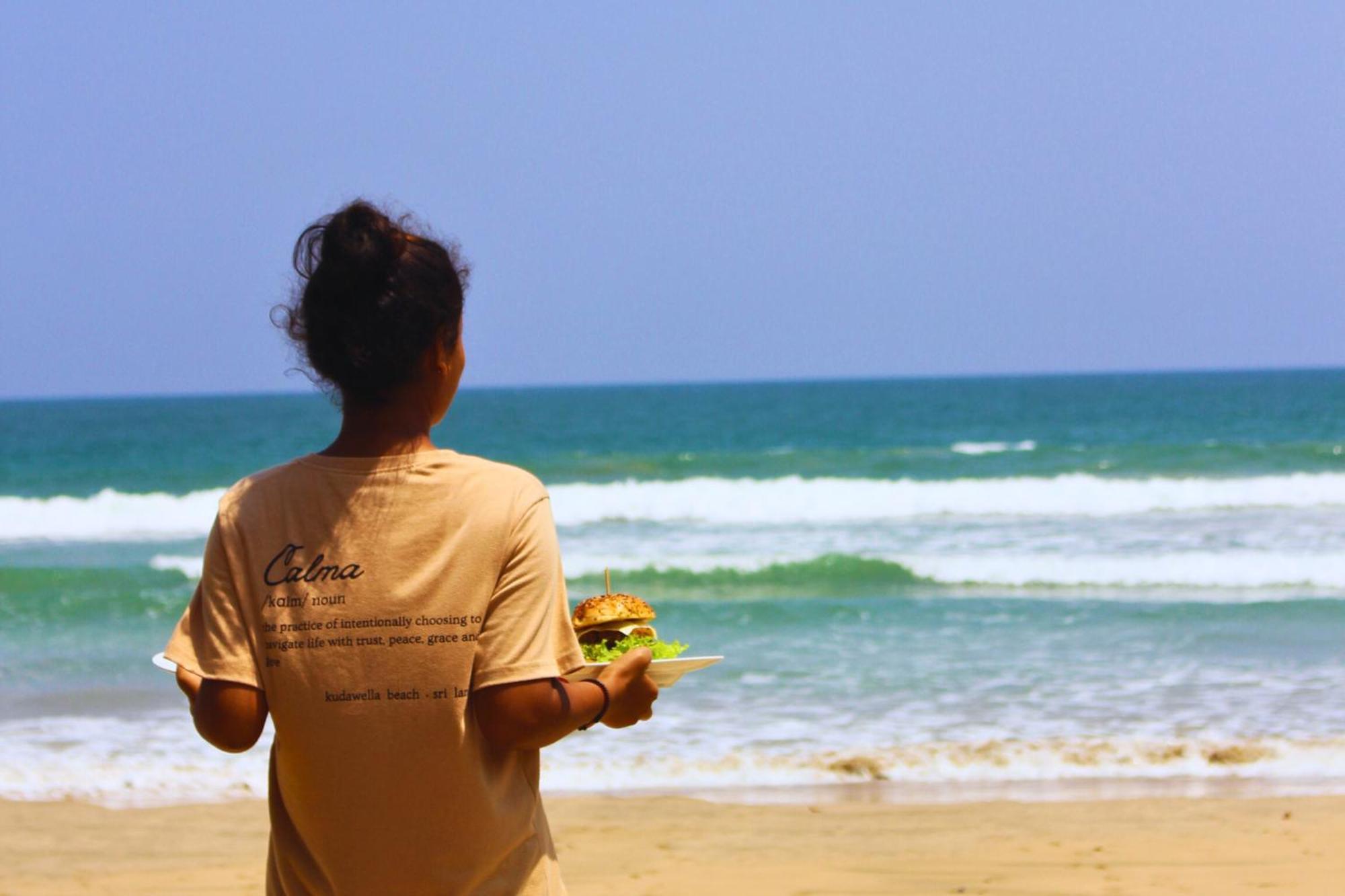 Calma - Surf, Yoga & Coffee On A Private Beach Dikwella Eksteriør bilde