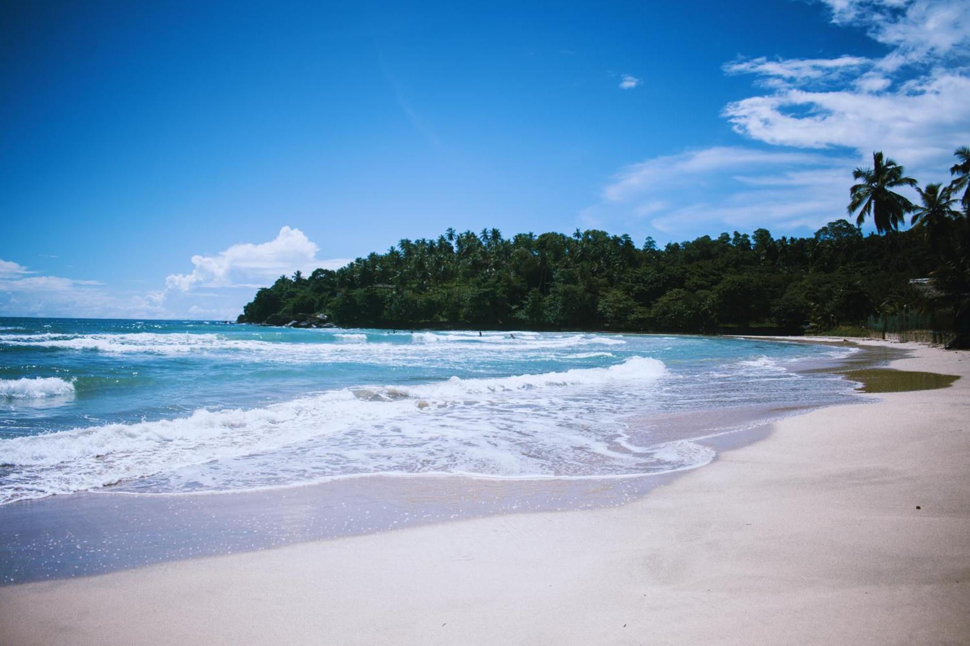 Calma - Surf, Yoga & Coffee On A Private Beach Dikwella Eksteriør bilde