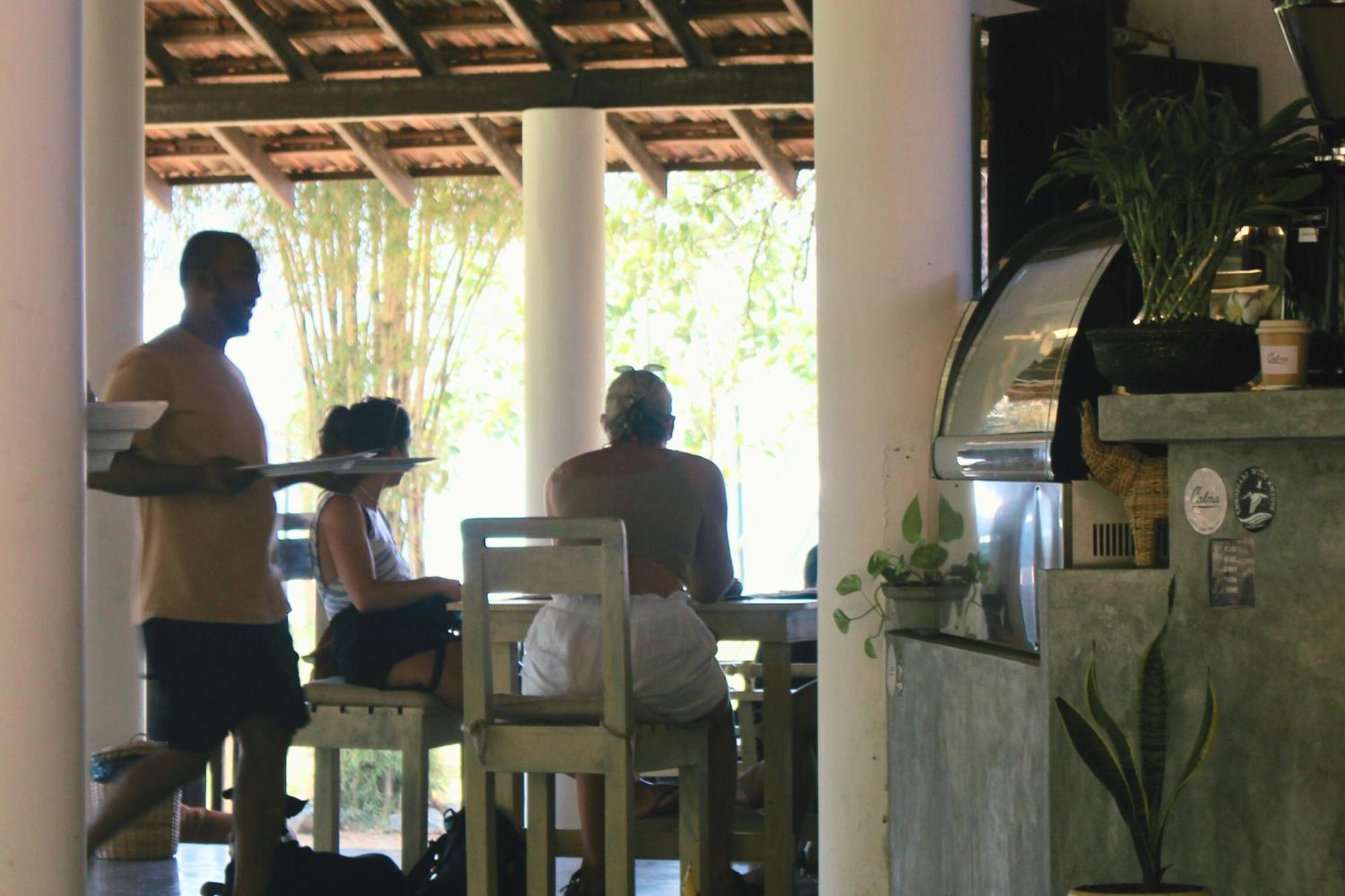 Calma - Surf, Yoga & Coffee On A Private Beach Dikwella Eksteriør bilde
